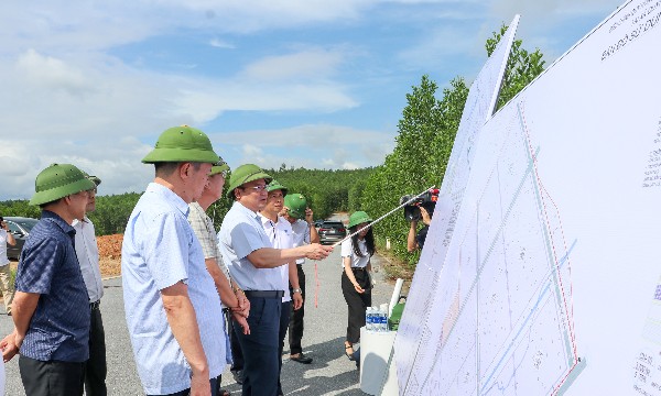 Nghệ An xây dựng chính sách mới, hỗ trợ cụm công nghiệp phát triển