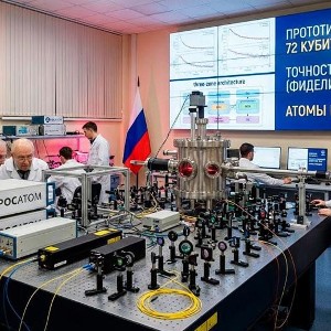 Một phòng thí nghiệm nghiên cứu công nghệ lượng tử của Rosatom tại Nga. Tập đoàn đang phát triển các bộ xử lý lượng tử trên nhiều nền tảng công nghệ, đồng thời triển khai các ứng dụng điện toán lượng tử trong công nghiệp. Ảnh: Rosatom