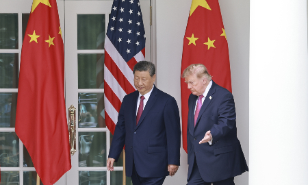 Chủ tịch Trung Quốc Tập Cận Bình (trái) và Tổng thống Donald Trump tại Nhà Trắng hôm 24/9/2026 - Ảnh: Xinhua.