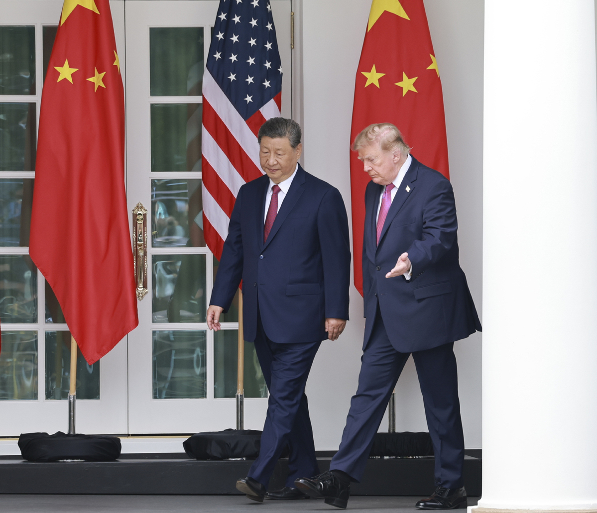 Chủ tịch Trung Quốc Tập Cận Bình (trái) và Tổng thống Donald Trump tại Nhà Trắng hôm 24/9/2026 - Ảnh: Xinhua.