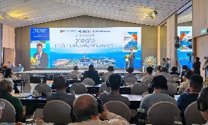 Ông Trần Hồng Bằng, Tổng Giám đốc Công ty TNHH Điện lực Vĩnh Tân 1, cho biết Vĩnh Tân 1 đang từng bước lồng ghép các yếu tố ESG vào chiến lược và hoạt động sản xuất, kinh doanh.