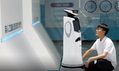Trung Quốc vượt Mỹ về số lượng nhân tài AI hàng đầu