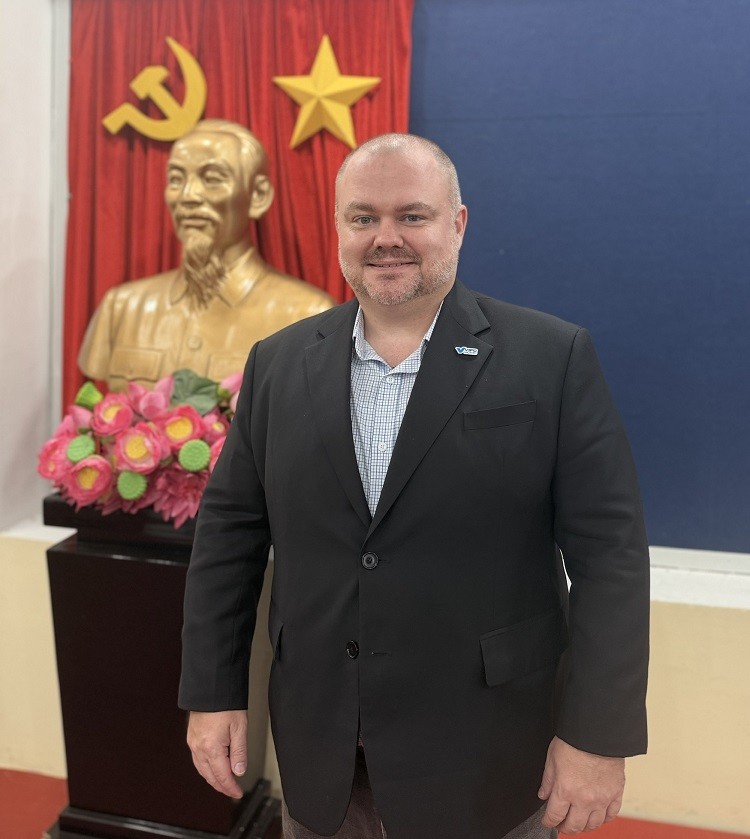 Ông Tyler B.McElhaney, Giám đốc vùng Việt Nam của Quỹ đầu tư Apex. Ảnh Nguyệt Hà.