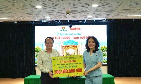 Phân bón Cà Mau dành 500 triệu đồng đồng hành cùng “Tiếp sức đến trường”