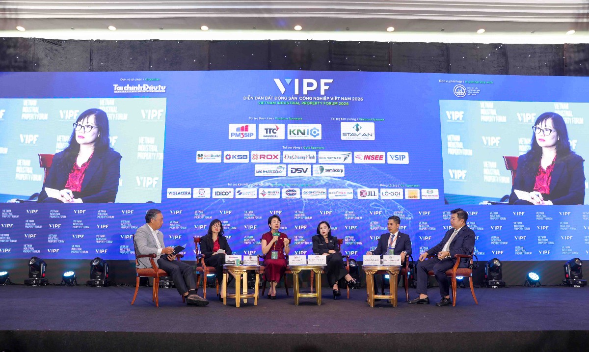 Diễn đàn Bất động sản Công nghiệp Việt Nam 2026 với chủ đề "Cơ hội trong vòng xoáy biến động"
