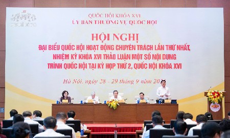 Đề xuất làm rõ hơn nữa bản chất chất pháp lý của “quyền sử dụng khu vực biển”