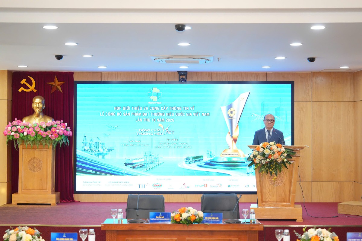 Thứ trưởng Bộ Công Thương Lương Hoàng Thái phát biểu tại buổi họp báo. Ảnh: MOIT.