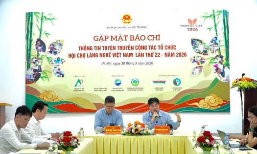 A press conference was held on September 30 to introduce the event. (Photo: The organizing board). 