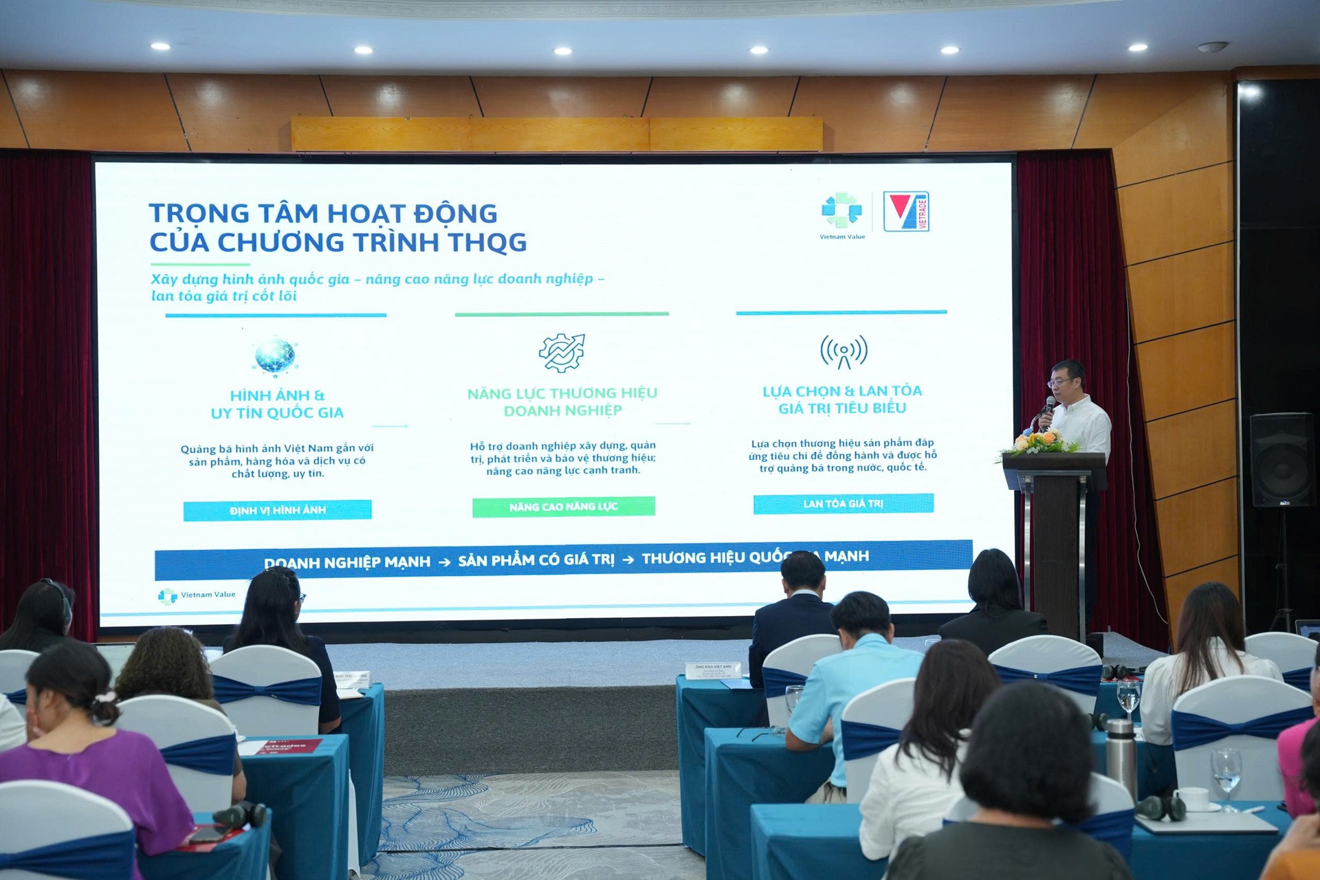 Ông Nguyễn Tuấn Tú cho rằng, trong kỷ nguyên số, việc xây dựng thương hiệu đang có những thay đổi rõ rệt dưới tác động của công nghệ, đòi hỏi doanh nghiệp điều chỉnh cách tiếp cận và tương tác với người tiêu dùng.