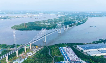 Cao tốc Bến Lức - Long Thành khai thác toàn tuyến từ 1/10, mức phí cao nhất hơn 446.000 đồng/lượt