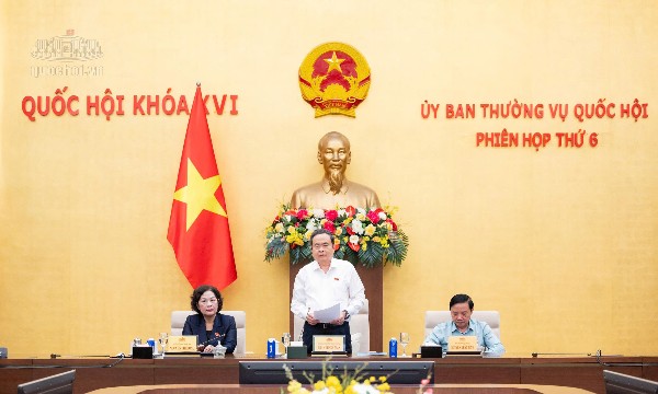 Bế mạc Phiên họp thứ 6 của Ủy ban Thường vụ Quốc hội
