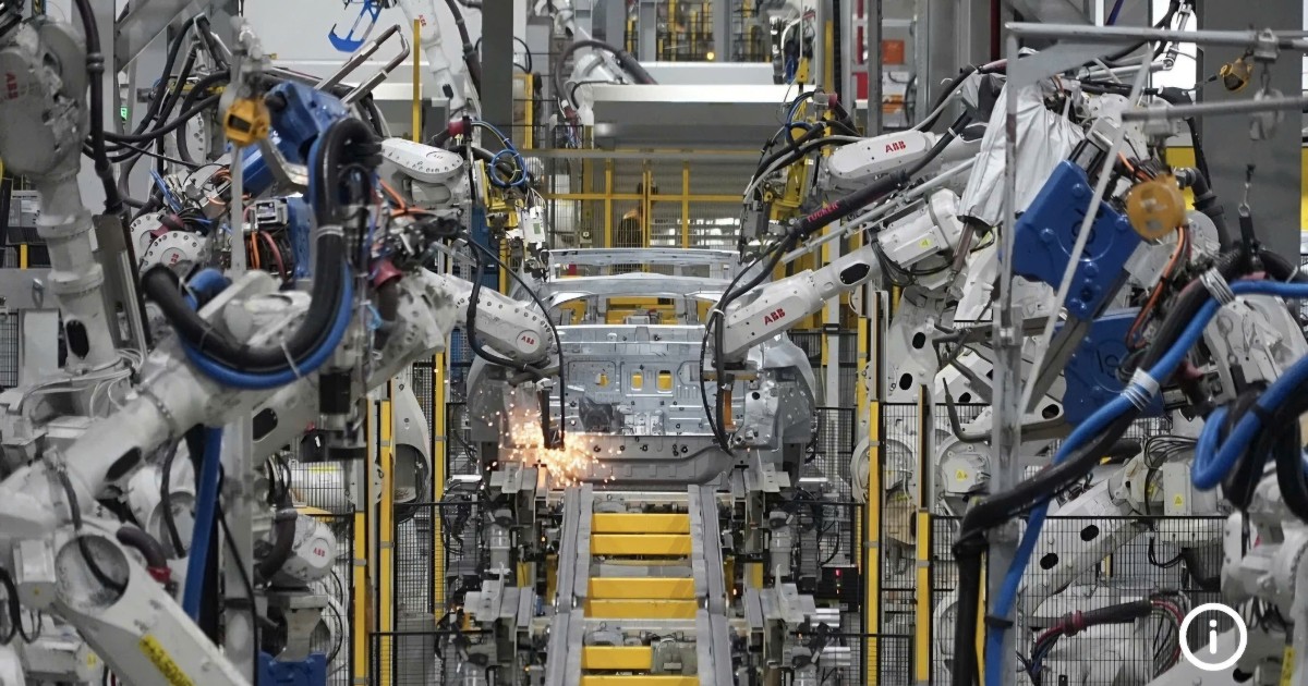 Hơn 5 triệu robot công nghiệp hoạt động trên toàn cầu, robot hình người vẫn còn xa thực tế