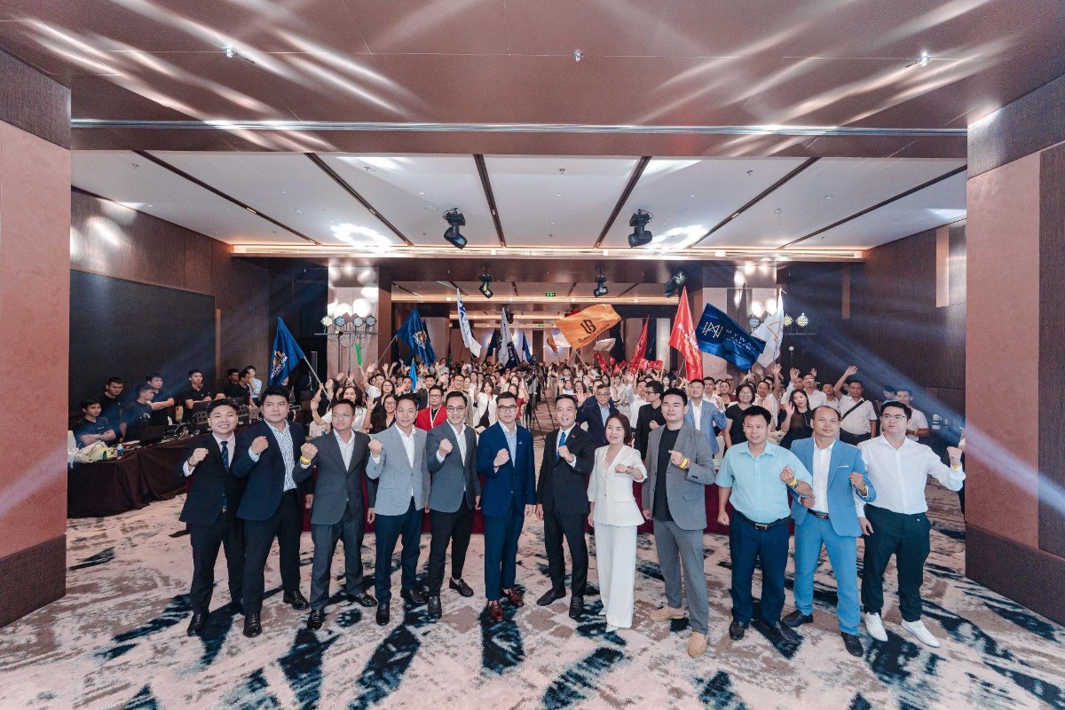 Đơn vị phát triển dự án MSH Group, các đại lý phân phối chiến lược cùng đội ngũ chiến binh kinh doanh thể hiện quyết tâm cho Lynn Times Onsen Sky Garden.
