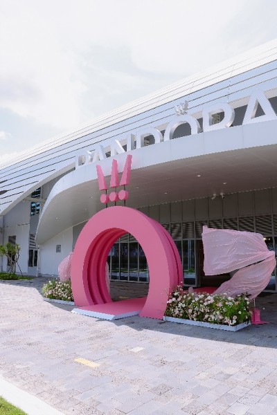Pandora opens $150-million jewelry crafting facility in Ho Chi Minh City
