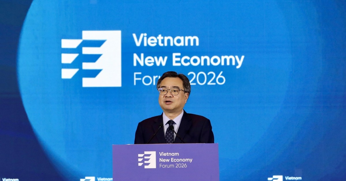 Trưởng Ban Ch&iacute;nh s&aacute;ch, chiến lược Trung ương Nguyễn...
