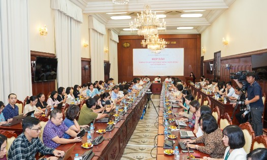 Ngân hàng Nhà nước đứng trước yêu cầu cân bằng giữa hỗ trợ tăng trưởng và kiểm soát lạm phát (Ảnh: Hoàng Giáp).