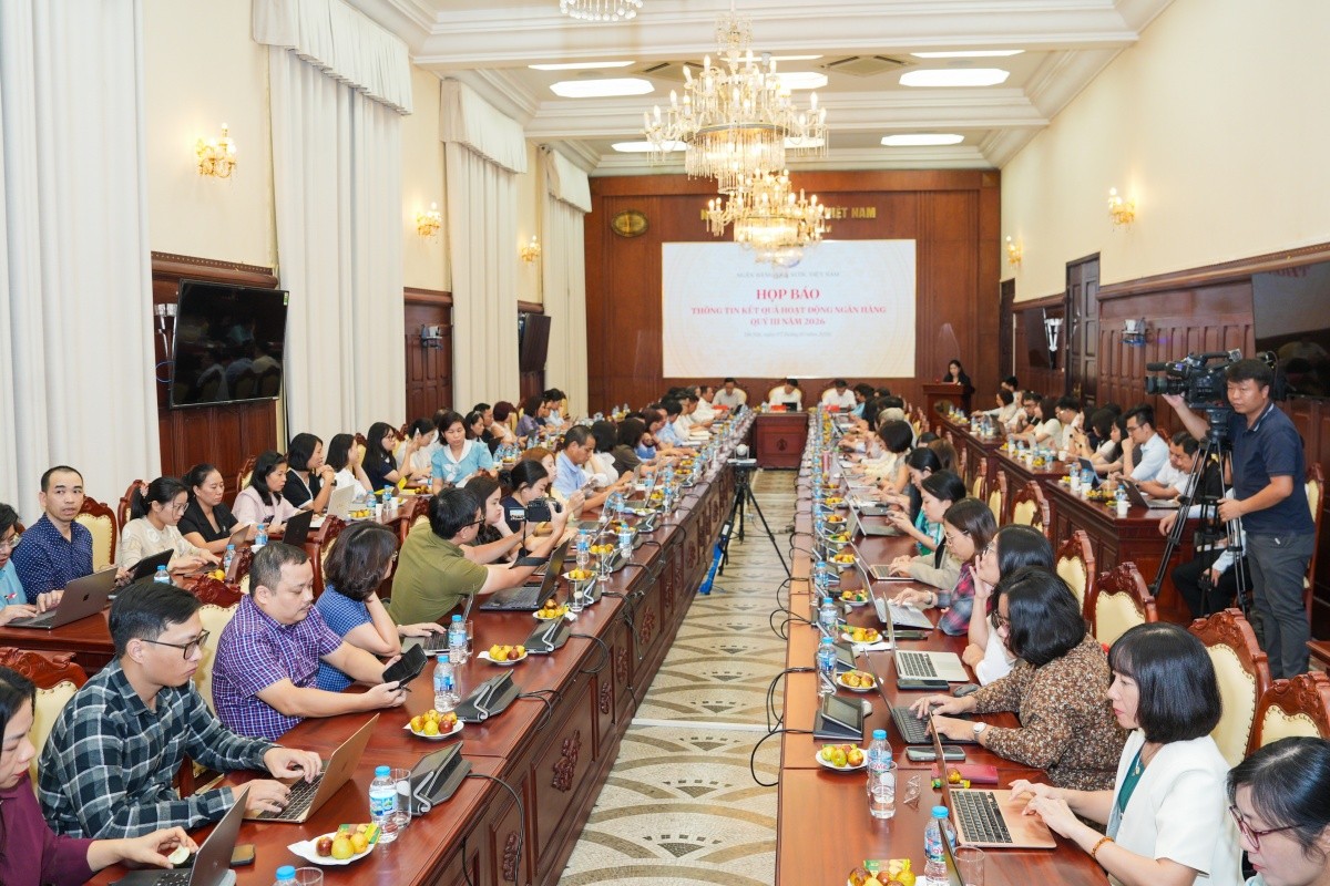 Ngân hàng Nhà nước đứng trước yêu cầu cân bằng giữa hỗ trợ tăng trưởng và kiểm soát lạm phát (Ảnh: Hoàng Giáp).