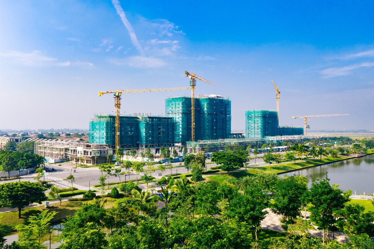 Cột mốc Lễ Cất nóc Solaria Rise là bảo chứng cho tiến độ, chất lượng và năng lực triển khai - những yếu tố làm nên “Giá trị thực” của một sản phẩm bất động sản.