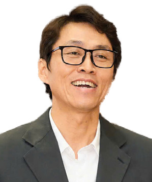 Mr. Ngo Trung Dung,&nbsp;Deputy Sales Director at KiotViet.