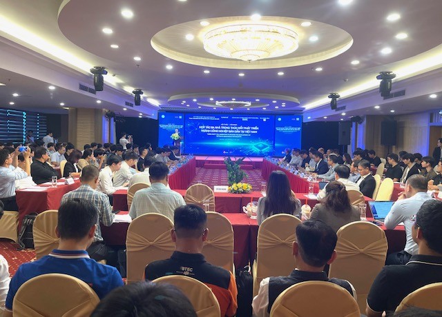 Quang cảnh hội thảo - Ảnh: Ngô Anh Văn.