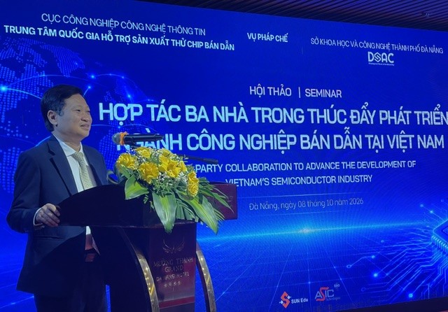Ông Nguyễn Khắc Lịch, Cục trưởng Cục Công nghiệp công nghệ thông tin, Bộ Khoa học và Công nghệ, phát biểu khai mạc Hội thảo - Ảnh: Ngô Anh Văn.