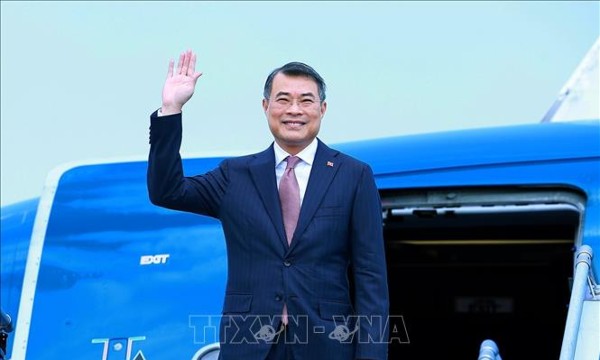 Thủ tướng Lê Minh Hưng lên đường thăm chính thức Lào và Campuchia
