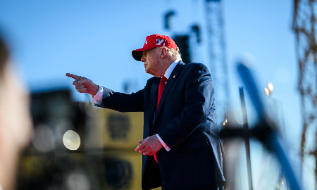 Tổng thống Mỹ Donald Trump. Lãi suất ở Mỹ tăng đang đặt ra thách thức đối với ông Trump trước thềm bầu cử giữa nhiệm kỳ - Ảnh: Nhà Trắng.