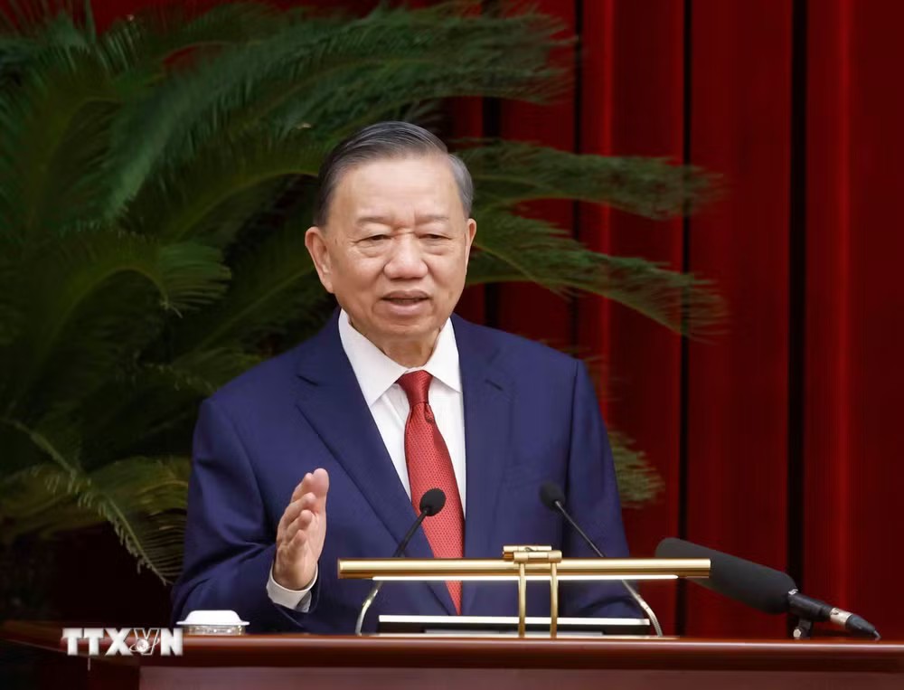 Tổng Bí thư, Chủ tịch nước Tô Lâm phát biểu bế mạc Hội nghị lần thứ Tư Ban Chấp hành Trung ương Đảng khóa XIV. Ảnh: Thống Nhất/TTXVN