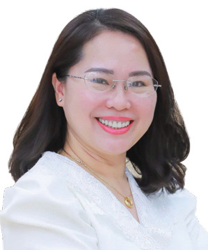 Ms. Pham Thi Thanh Yen, Deputy Director of the Card Center at Agribank.