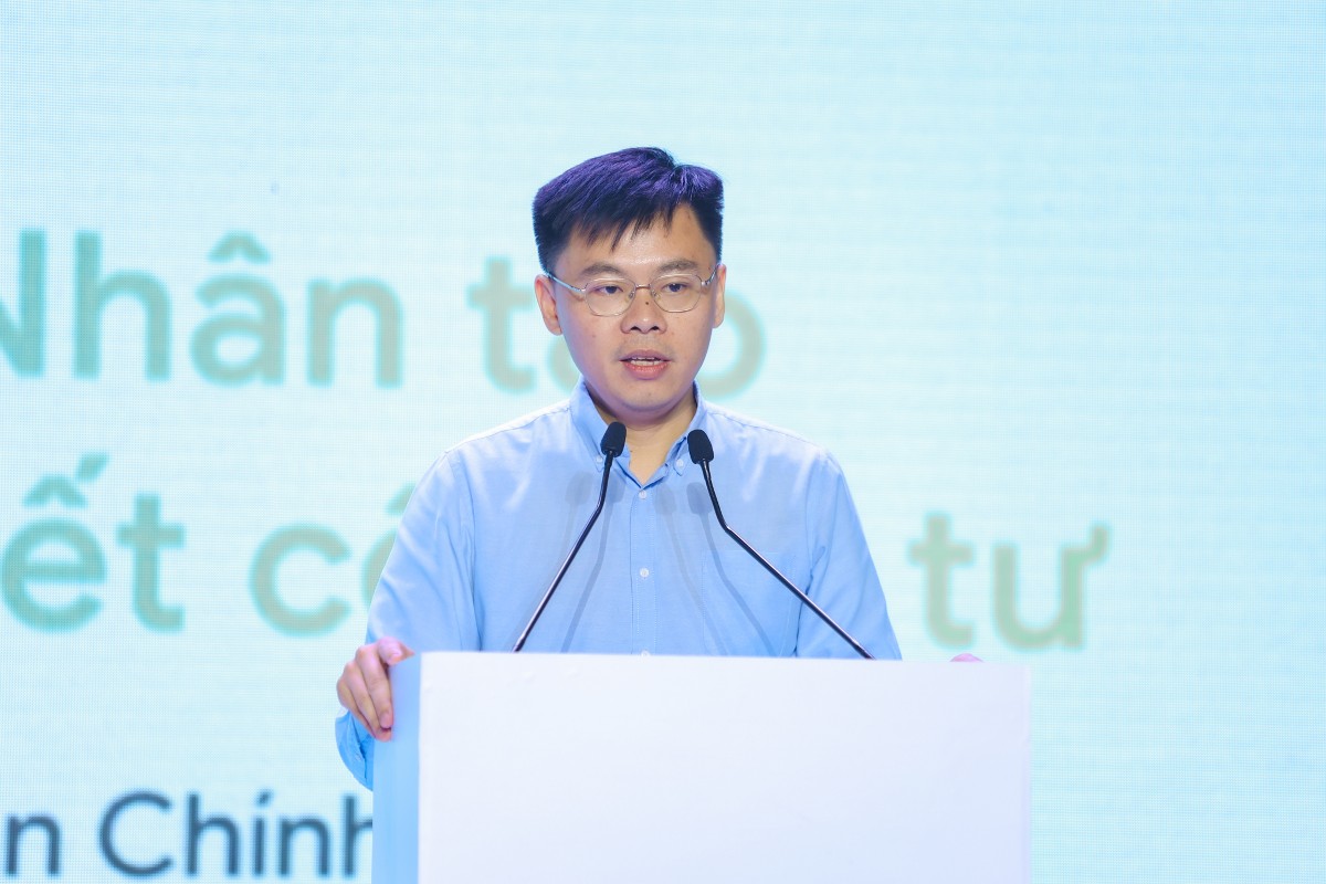 Phó Chủ tịch UBND TP. Hồ Chí Minh Trương Minh Huy Vũ, chia sẻ tại sự kiện SAIH: Applied AI Lab Demo Day 2026.