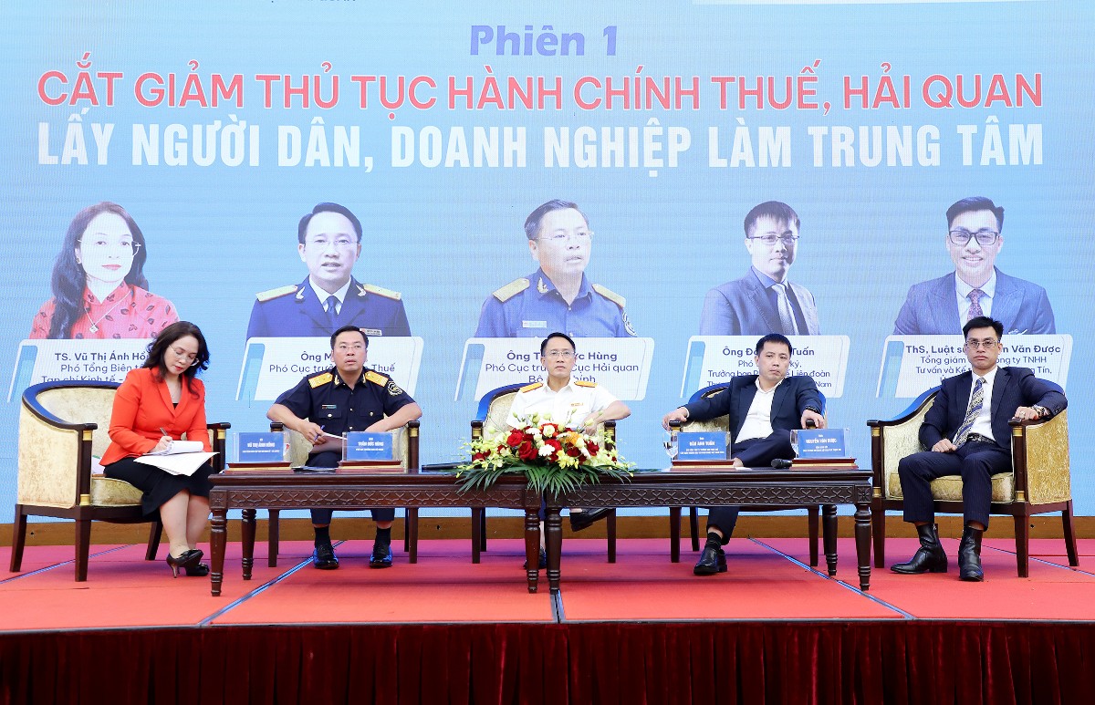 Doanh nghiệp lo rủi ro từ cách phân loại mã hàng hoá xuất nhập khẩu. Ảnh: BTC