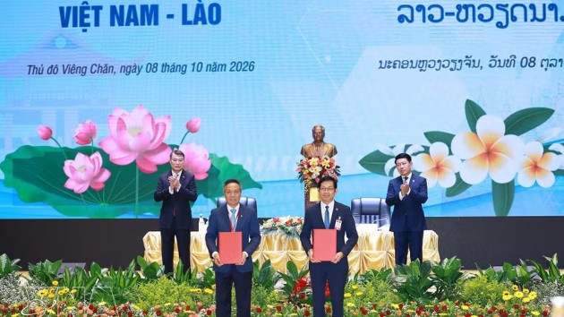 Vietnam-Laos Investment Promotion Conference held in Vientiane