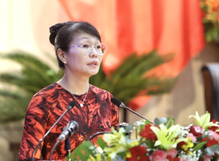 Bà Trần Thị Thanh Tâm, Giám đốc Sở Tài chính Đà Nẵng, phát biểu tại Hội nghị về giải ngân vốn đầu tư công trên địa bàn thành phố. Ảnh Ngô Anh Văn