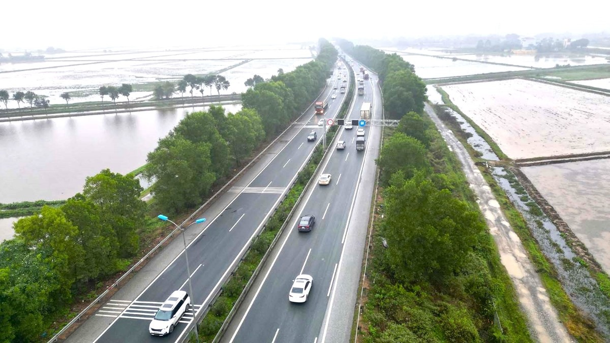 Một đoạn cao tốc Cầu Giẽ - Ninh Bình. Ảnh: PV VnEconomy.