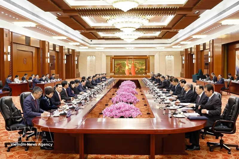 Vietnam, China step up legislative cooperation, experience sharing