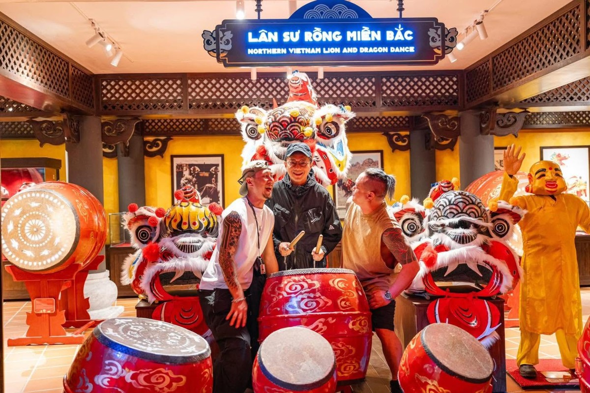 Một nhiệm vụ trọng tâm là đổi mới phương thức quảng bá và xúc tiến du lịch gắn với phát triển sản phẩm. Ảnh: Review Vietnam