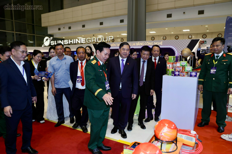 Government calls on business leaders to drive innovation and long-term growth