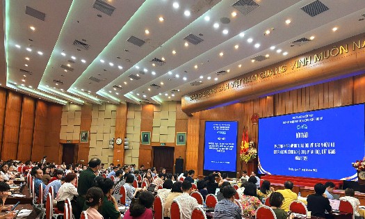 Hàng trăm nhà khoa học, tổ chức khoa học và công nghệ tham gia cả trực tuyến và trực tiếp Hội thảo được NAFOSTED tổ chức ngày 12/10.