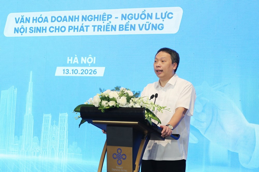 Thứ trưởng Bộ Văn hóa, Thể thao và Du lịch Nguyễn Huy Dũng phát biểu. Ảnh: Song Hà.