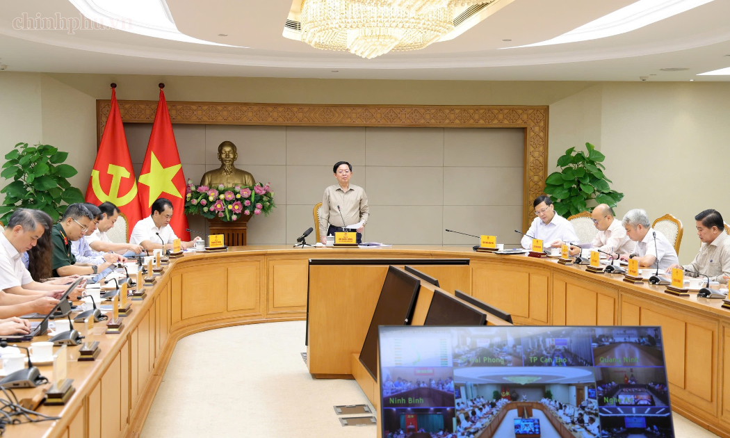 Phó Thủ tướng Hồ Quốc Dũng chủ trì cuộc họp Ban Chỉ đạo về chống khai thác IUU. Ảnh: Chinhphu.vn/Gia Huy.