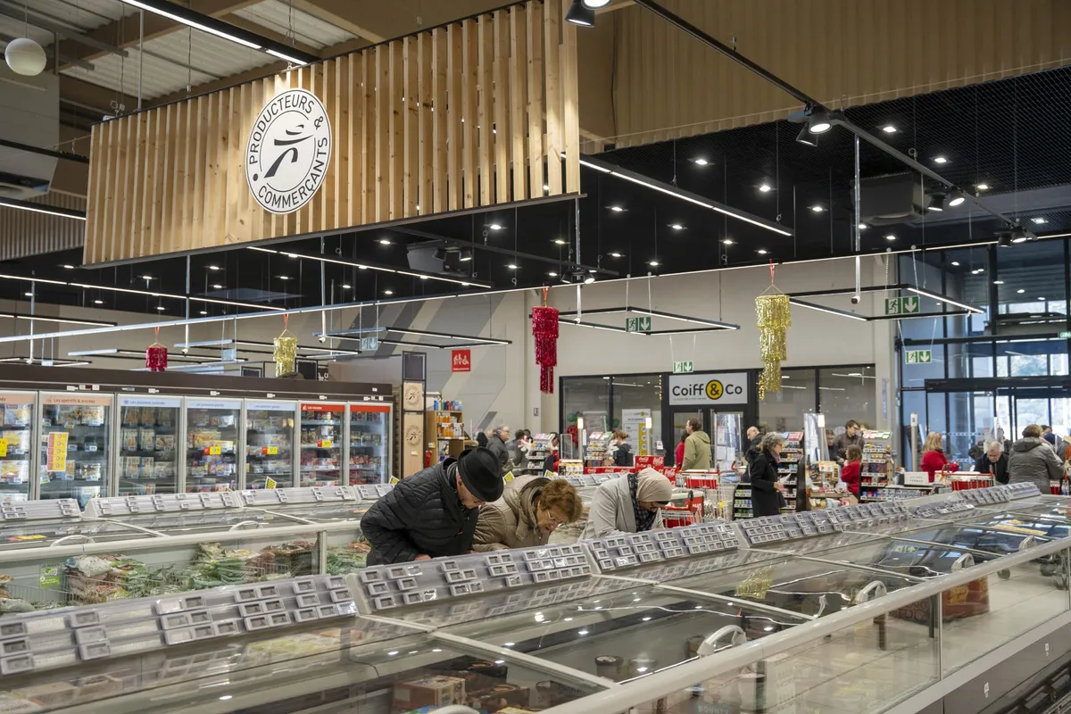 Khu vực bán thực phẩm đông lạnh tại một siêu thị Intermarché ở Bourg-Saint-Andéol, tỉnh Ardèche, Pháp. Ảnh: Antone Boureau/AFP/Getty Images.