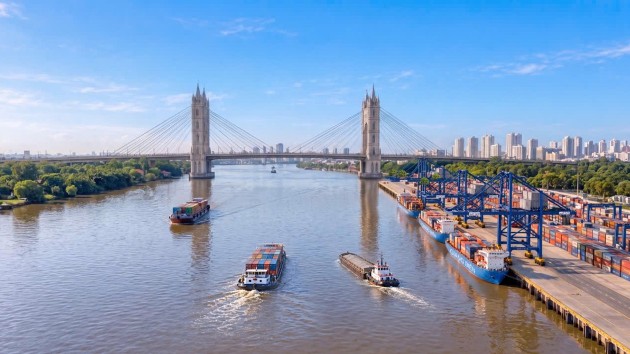 Hanoi breaks ground on $97m Giang Bien inland port