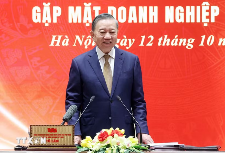 Strong enterprises build national strength: Top leader