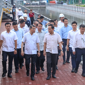 Thủ tướng Lê Minh Hưng và Bí thư Thành ủy TPHCM Trần Lưu Quang kiểm tra thực địa Dự án