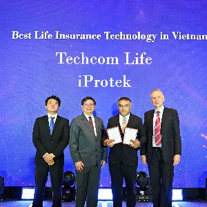 Công ty tiếp tục duy trì vị trí số 1 trên kênh phân phối bảo hiểm qua ngân hàng (bancassurance) và nằm trong Top 5 doanh nghiệp bảo hiểm nhân thọ có doanh thu khai thác mới lớn nhất thị trường trong quý 3/2026.