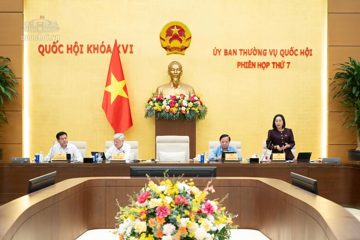 Ủy ban Thường vụ Quốc hội cho ý kiến về dự án Luật. Ảnh: Cổng Thông tin điện tử Quốc hội.