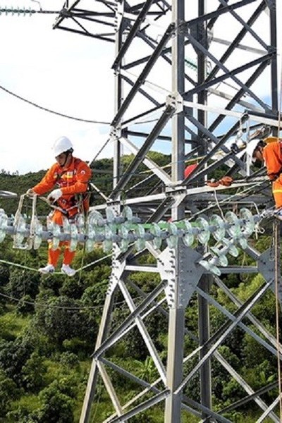 PM calls for power supply adjustments to support double-digit growth