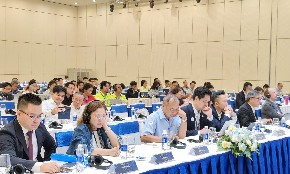 Các chuyên gia, đại biểu tham dự Hội nghị SemiTronics Vietnam 2026