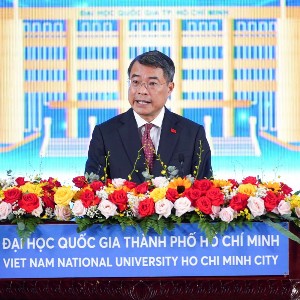 Thủ tướng Lê Minh Hưng phát biểu tại Lễ Khai khóa Đại học Quốc gia TP. Hồ Chí Minh, chiều 13/10 - Ảnh: Minh Dung.