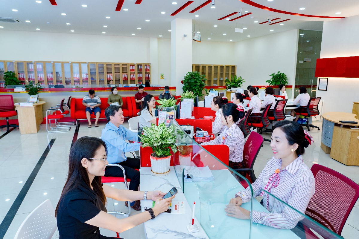 HDBank hỗ trợ 2.000 tỷ đồng cho doanh nghiệp nữ làm chủ, lãi suất từ 7,8%